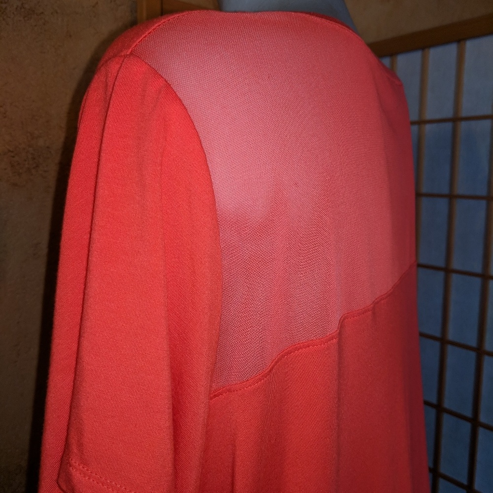 Bebe sport, NEW with tags, top, size 3X. - Picture 5 of 7
